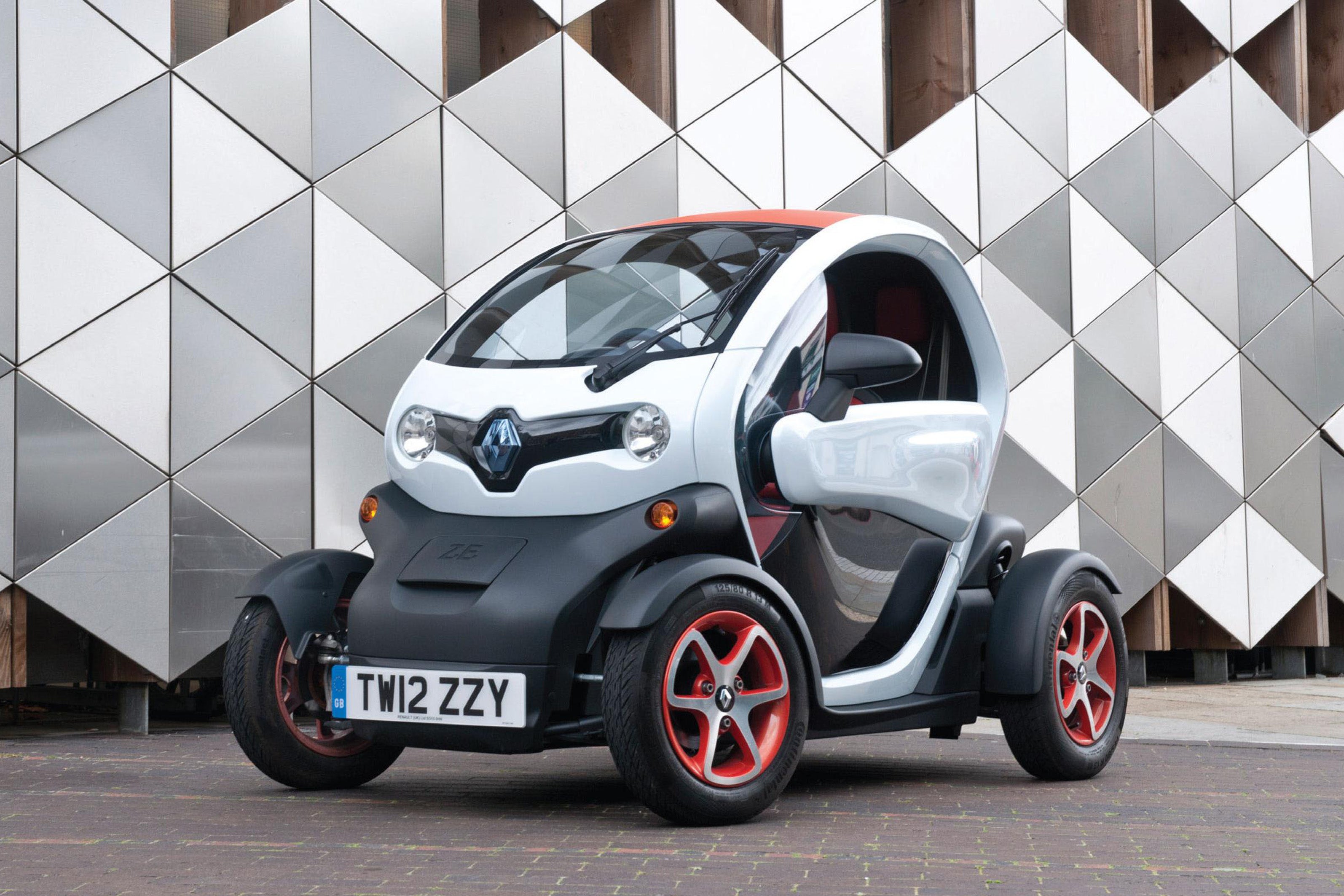 Renault electric car store twizy price